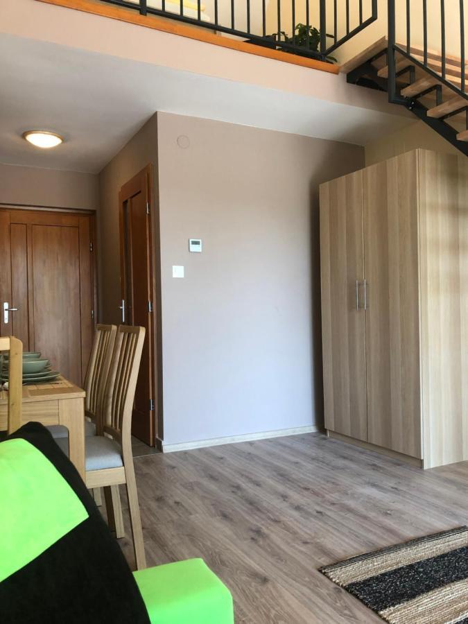 Castellum Apartmanhaz Gyula Exterior photo